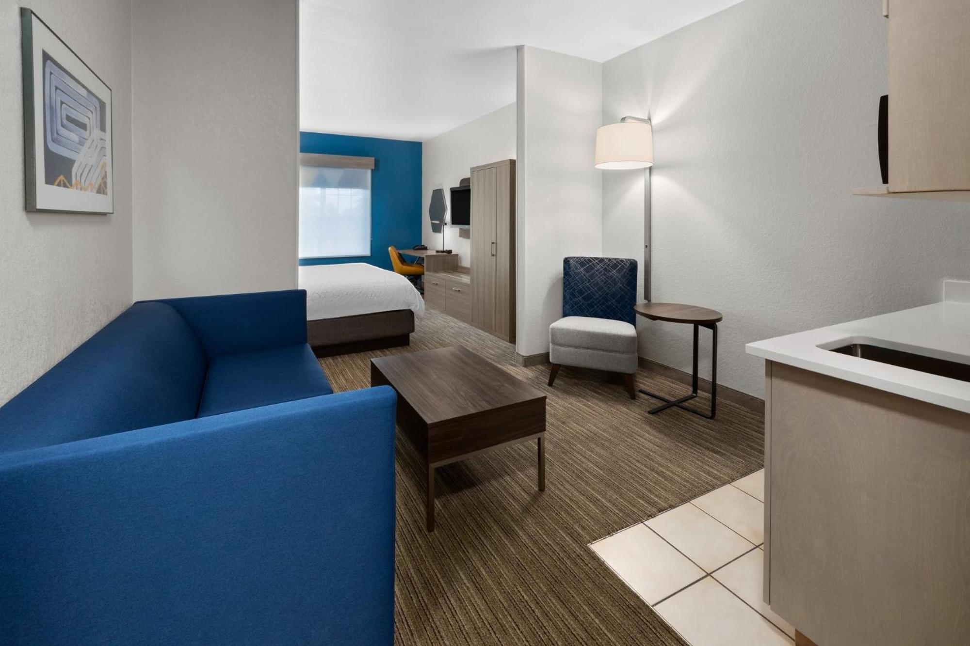 Holiday Inn Express Hotel & Suites Acme-Traverse City By Ihg Exterior photo